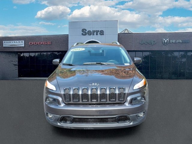 Used 2017 Jeep Cherokee Latitude with VIN 1C4PJLCB0HW535462 for sale in Orion Township, MI