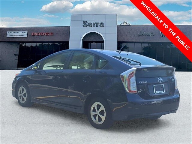 2013 Toyota Prius Three photo 4