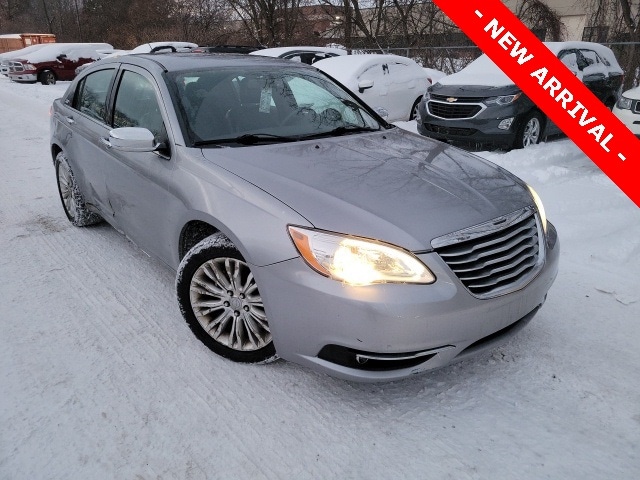 2013 Chrysler 200 Limited