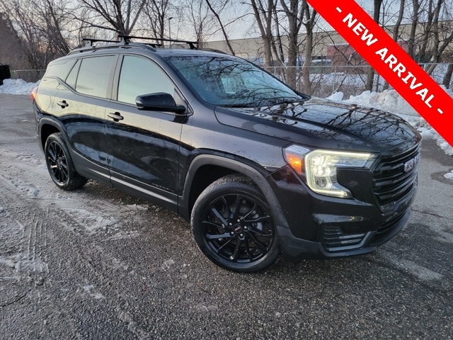 2023 GMC Terrain SLE's photo