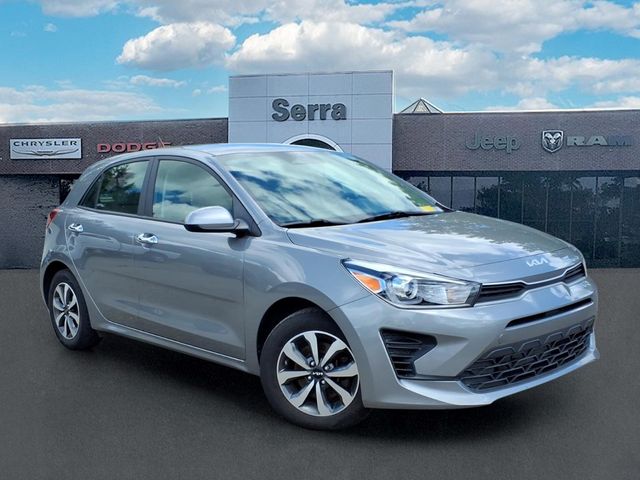 2022 Kia Rio S iVT's photo