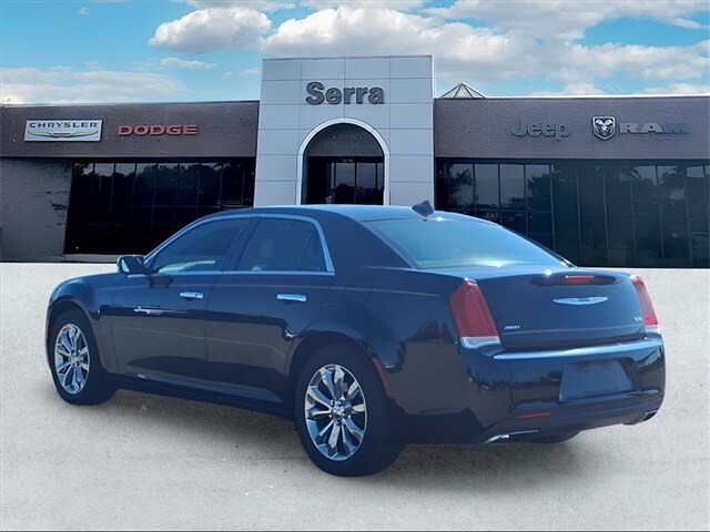 2018 Chrysler 300 Limited photo 4
