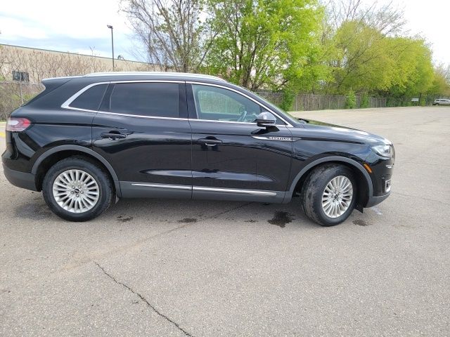Used 2019 Lincoln Nautilus Base with VIN 2LMPJ8J91KBL36233 for sale in Orion Township, MI