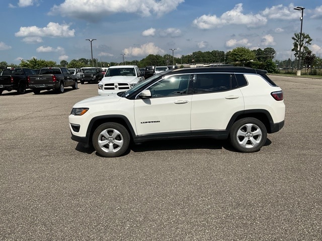 Used 2018 Jeep Compass Latitude with VIN 3C4NJDBB4JT349725 for sale in Orion, MI
