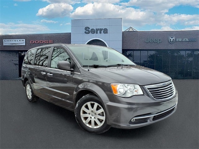 2015 Chrysler Town & Country Touring