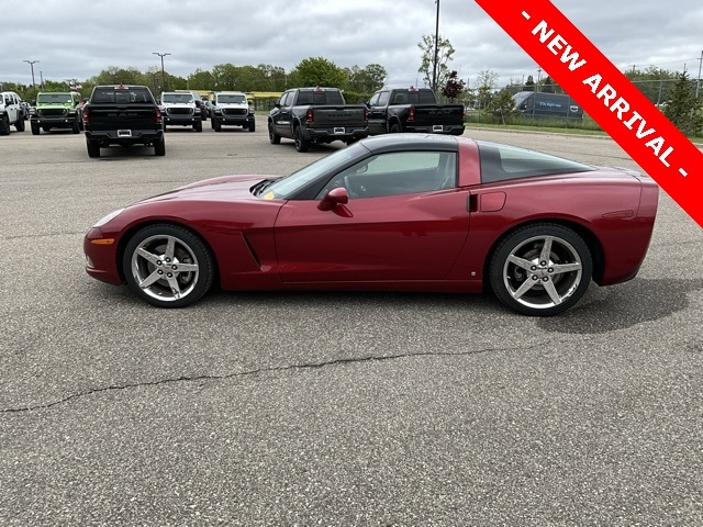 Used 2008 Chevrolet Corvette Base with VIN 1G1YY26W885101653 for sale in Orion, MI