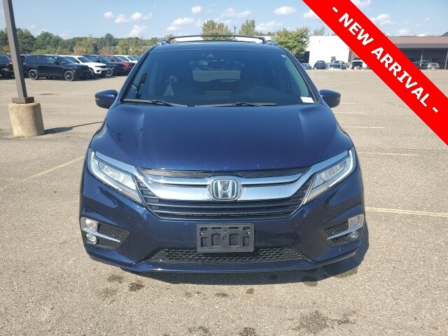 2019 Honda Odyssey Elite photo 2