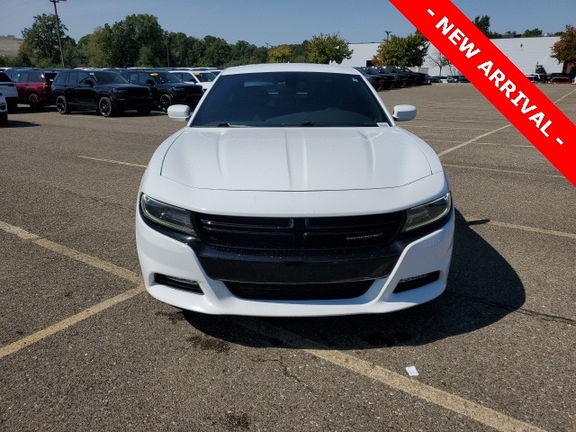 Used 2016 Dodge Charger SXT with VIN 2C3CDXHG3GH356481 for sale in Orion Township, MI
