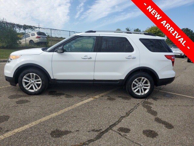 2015 Ford Explorer XLT photo 4