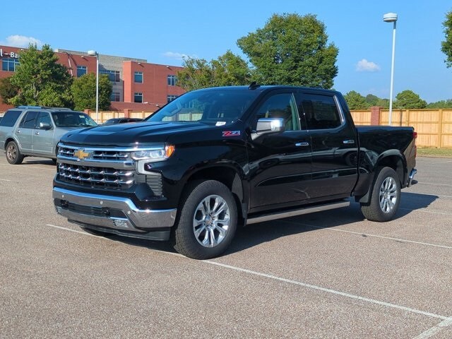 2026 Chevrolet Silverado 1500 LTZ photo 4
