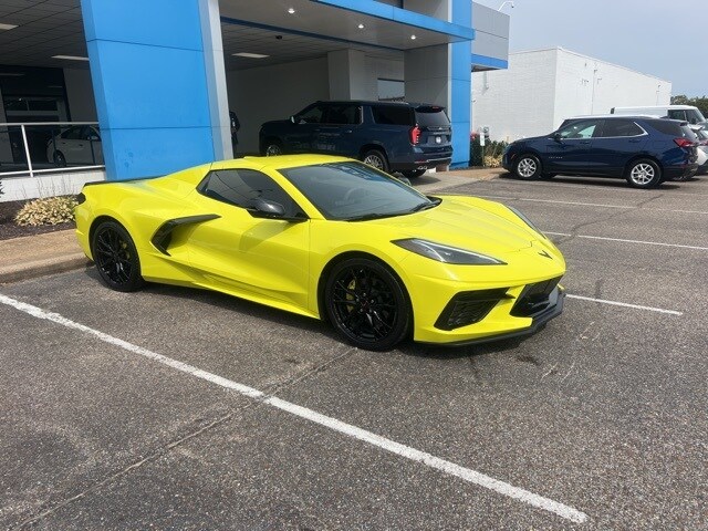 2024 Chevrolet Corvette Stingray 2LT photo 3
