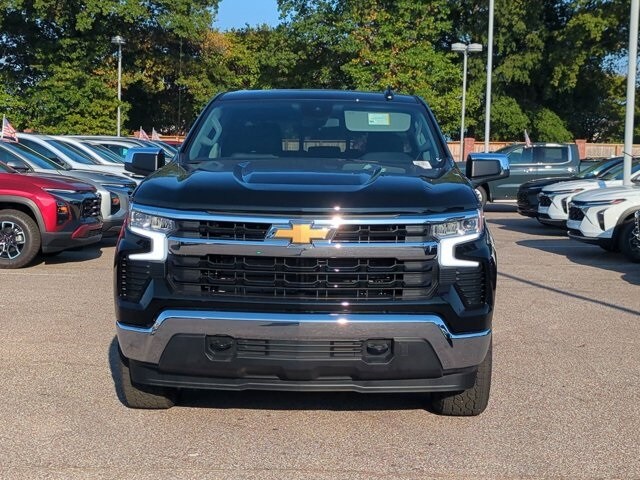 2026 Chevrolet Silverado 1500 LT photo 3