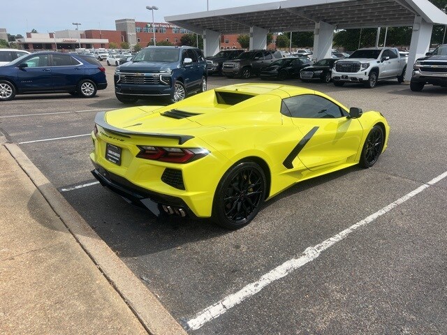 2024 Chevrolet Corvette Stingray 2LT photo 4