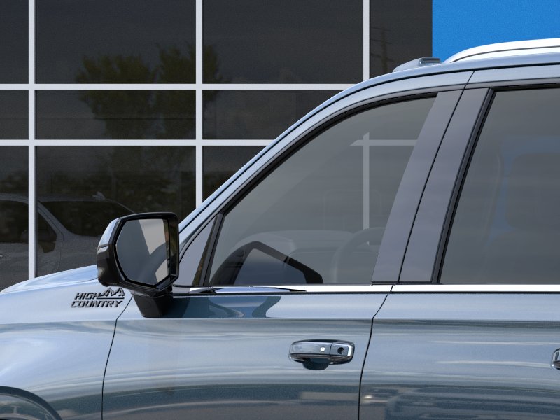 2027 Chevrolet Suburban High Country - Photo 36