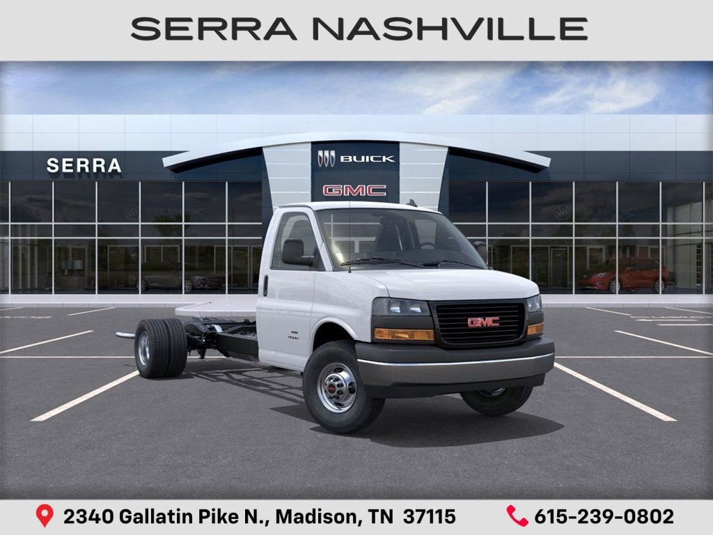 2025 GMC Savana Cutaway Work Van's photo