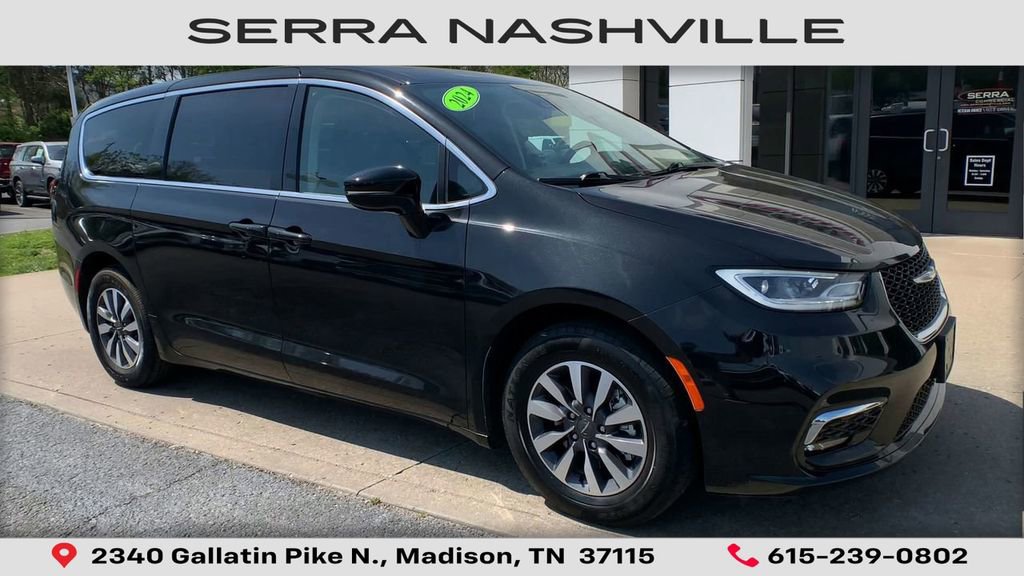 Used 2024 Chrysler Pacifica PHEV Select with VIN 2C4RC1S72RR102773 for sale in Nashville, TN