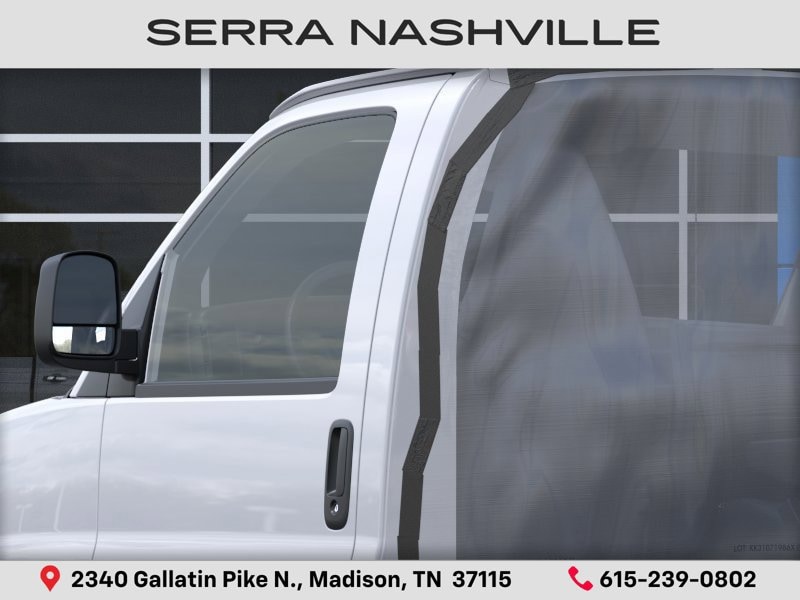 2026 Chevrolet Express Cutaway Base - Photo 12