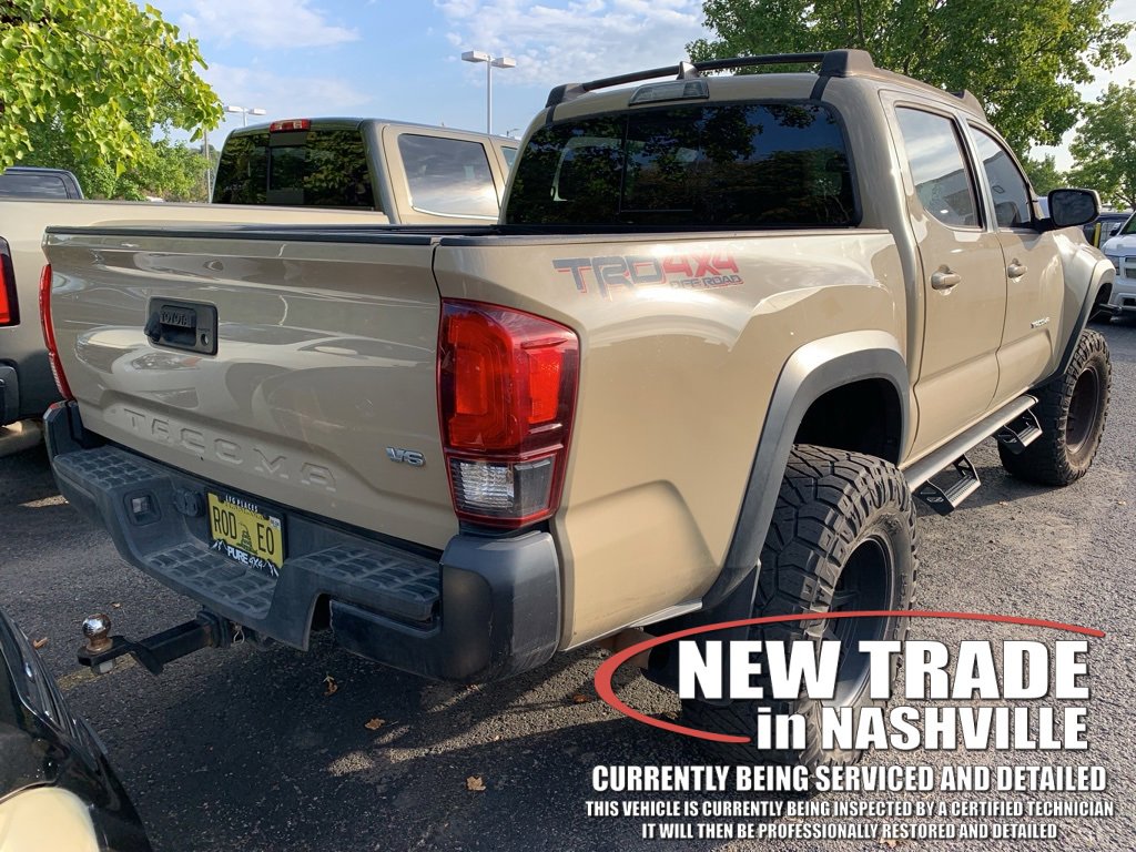 2018 Toyota Tacoma SR photo 3
