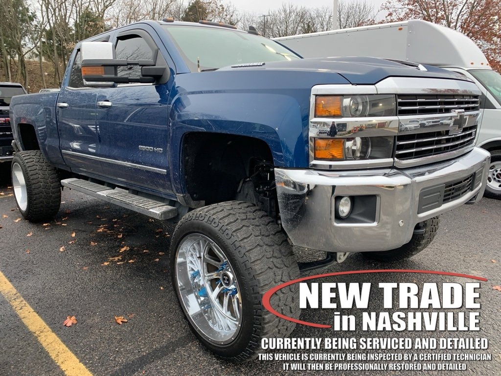 2018 Chevrolet Silverado 2500 HD Truck Crew Cab 