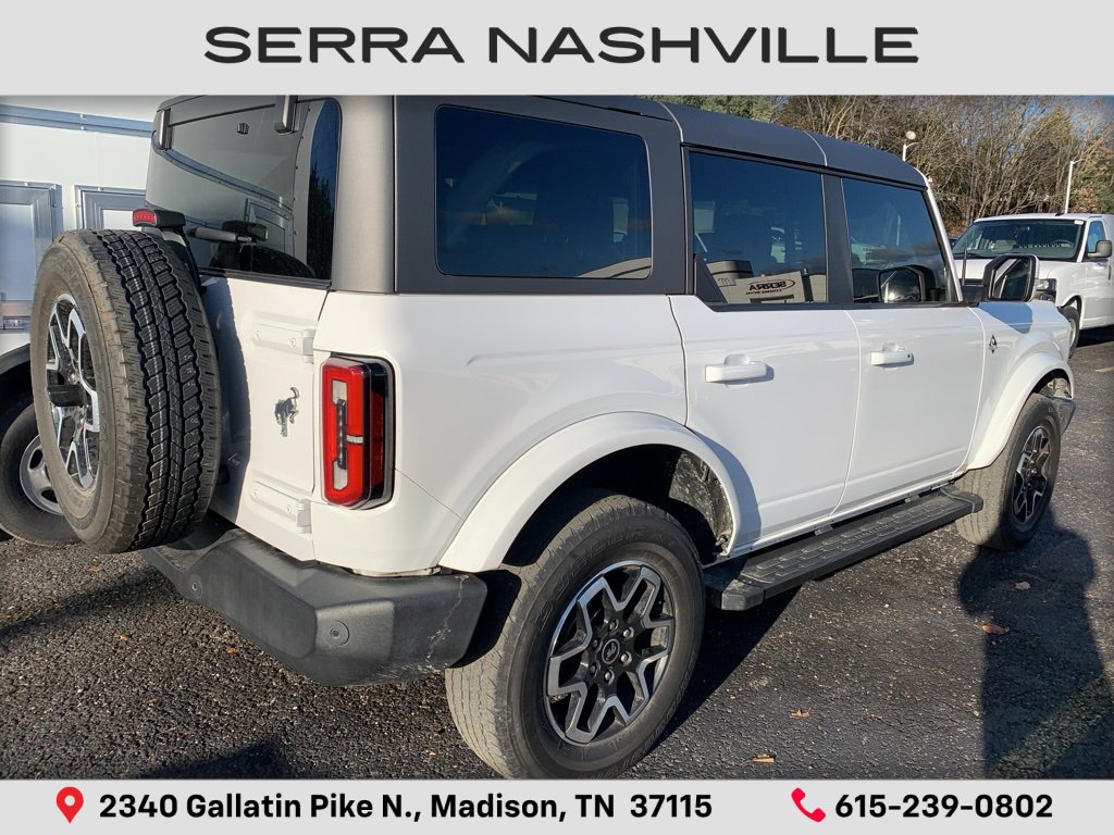 2023 Ford Bronco Base photo 4