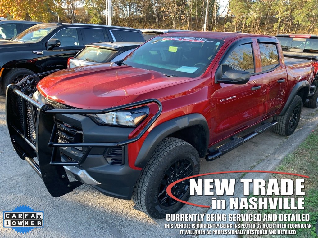 2024 Chevrolet Colorado Trail Boss photo 2