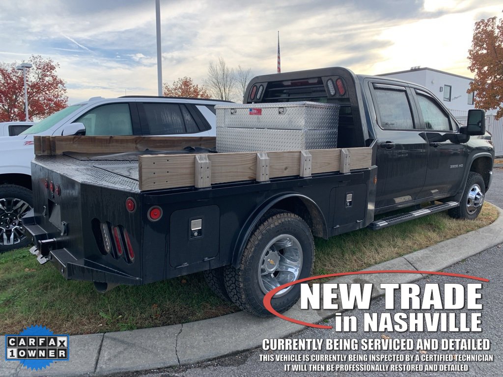 2024 Chevrolet Silverado 3500HD LT photo 4