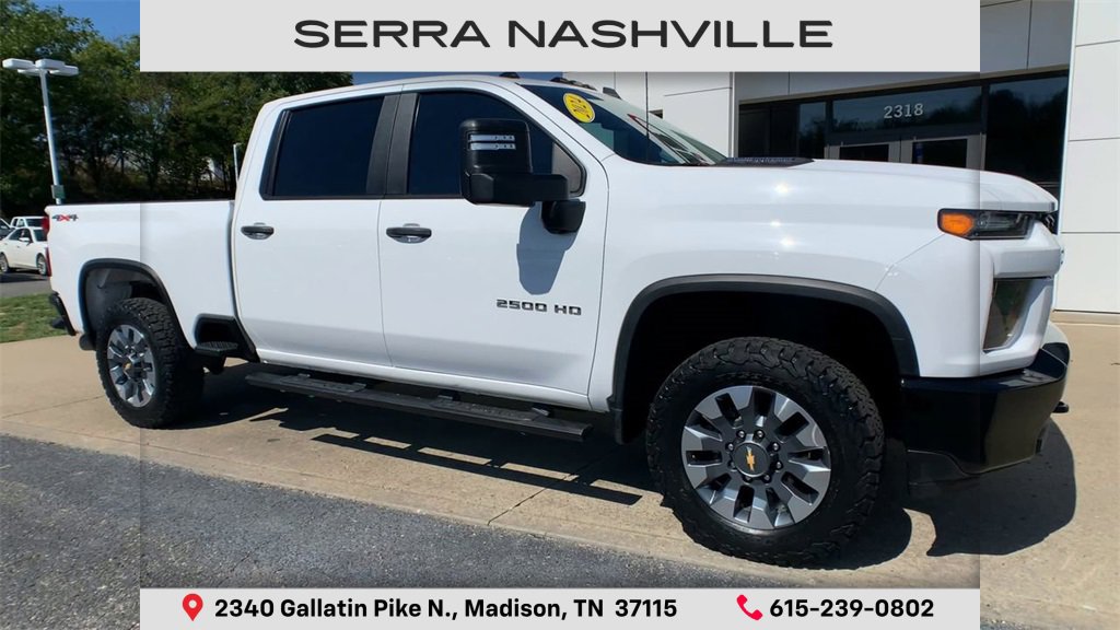 2023 Chevrolet Silverado 2500HD Custom photo 2