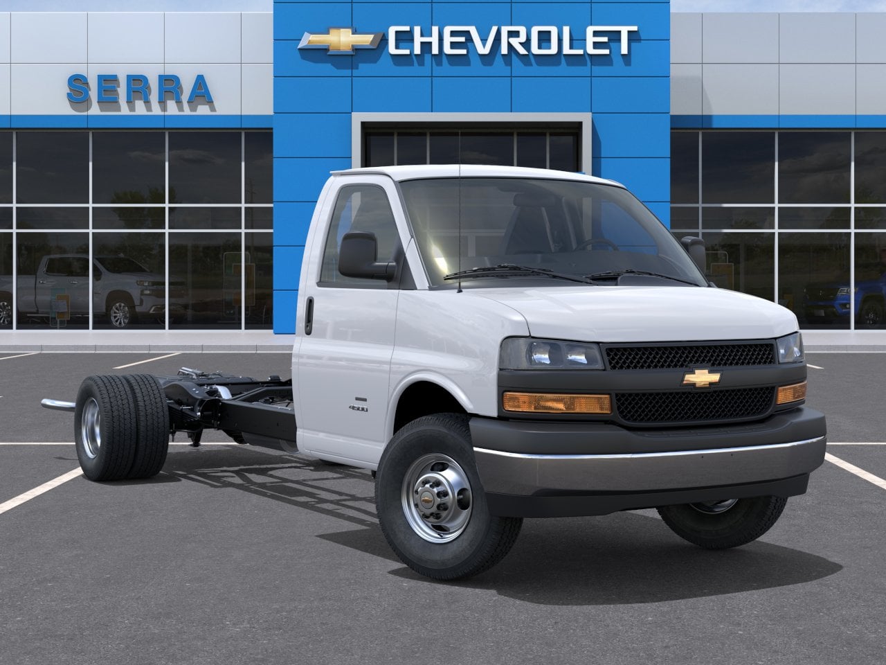 2026 Chevrolet Express Cutaway Base - Photo 31