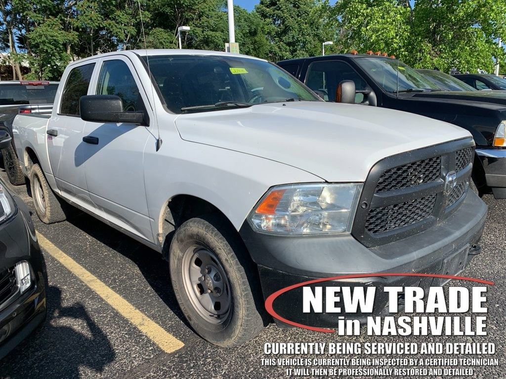 2018 RAM 1500 Classic SSV 4x4 Crew Cab 5'7's photo