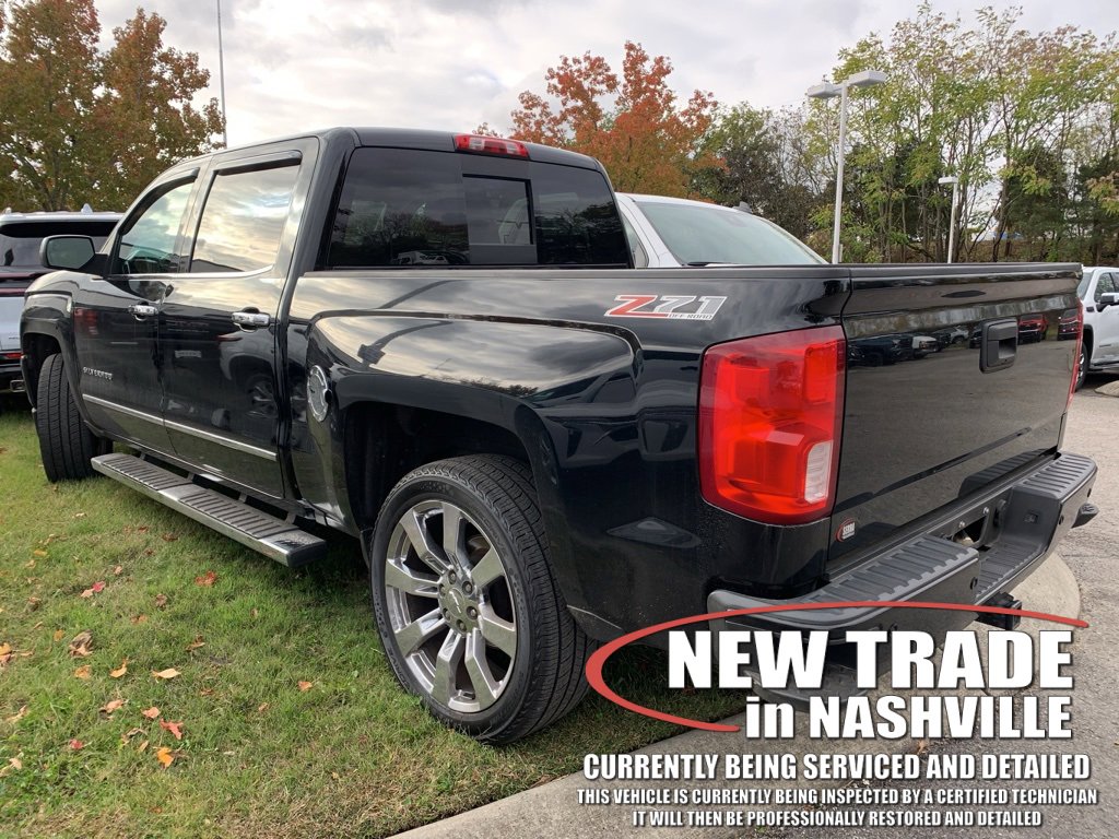 2017 Chevrolet Silverado 1500 LTZ photo 3
