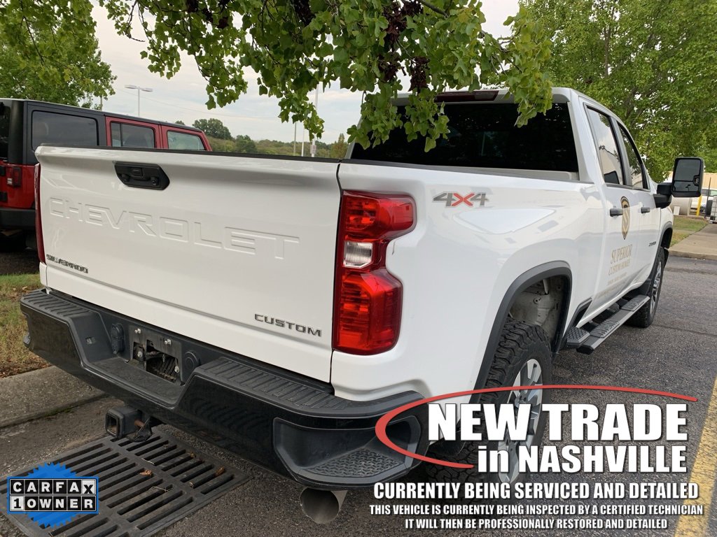 2023 Chevrolet Silverado 2500HD Custom photo 3