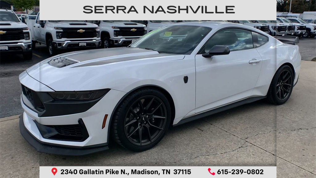 2024 Ford Mustang Dark Horse photo 4