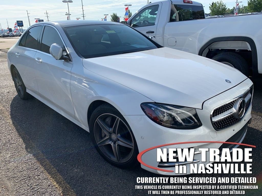 2017 Mercedes-Benz E-Class E300 4MATIC's photo