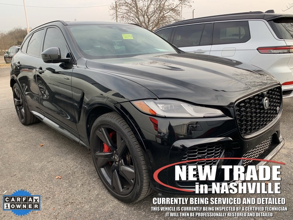 2024 Jaguar F-PACE SVR's photo