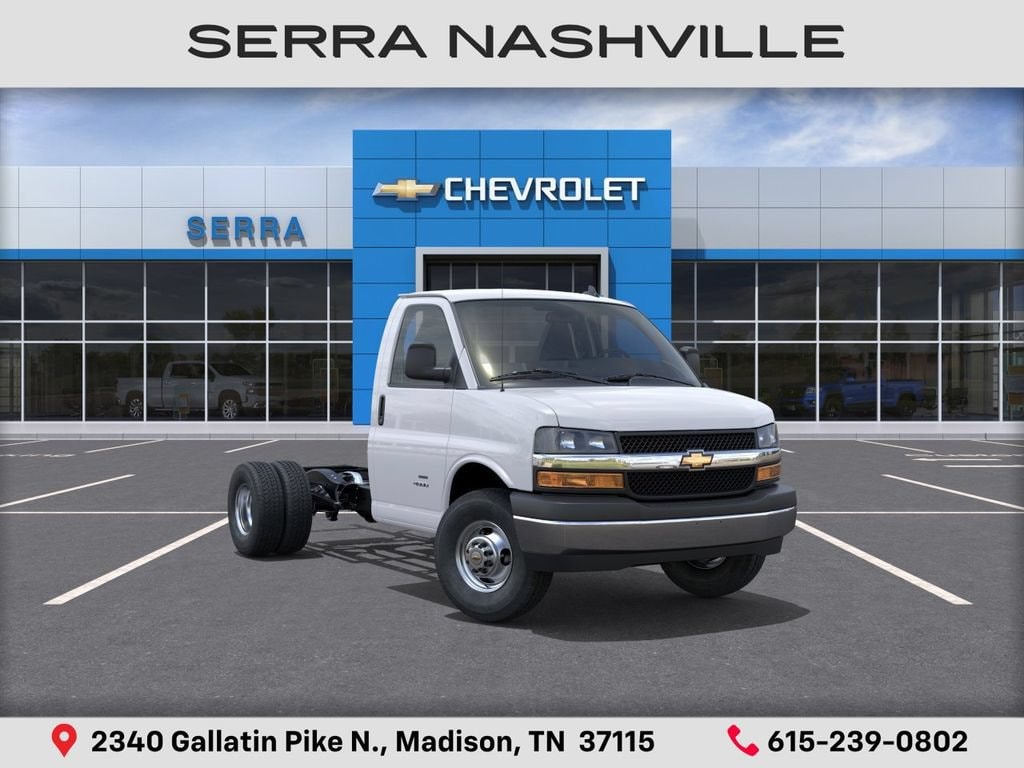 New 2025 Chevrolet Express Cutaway 3500 1WT