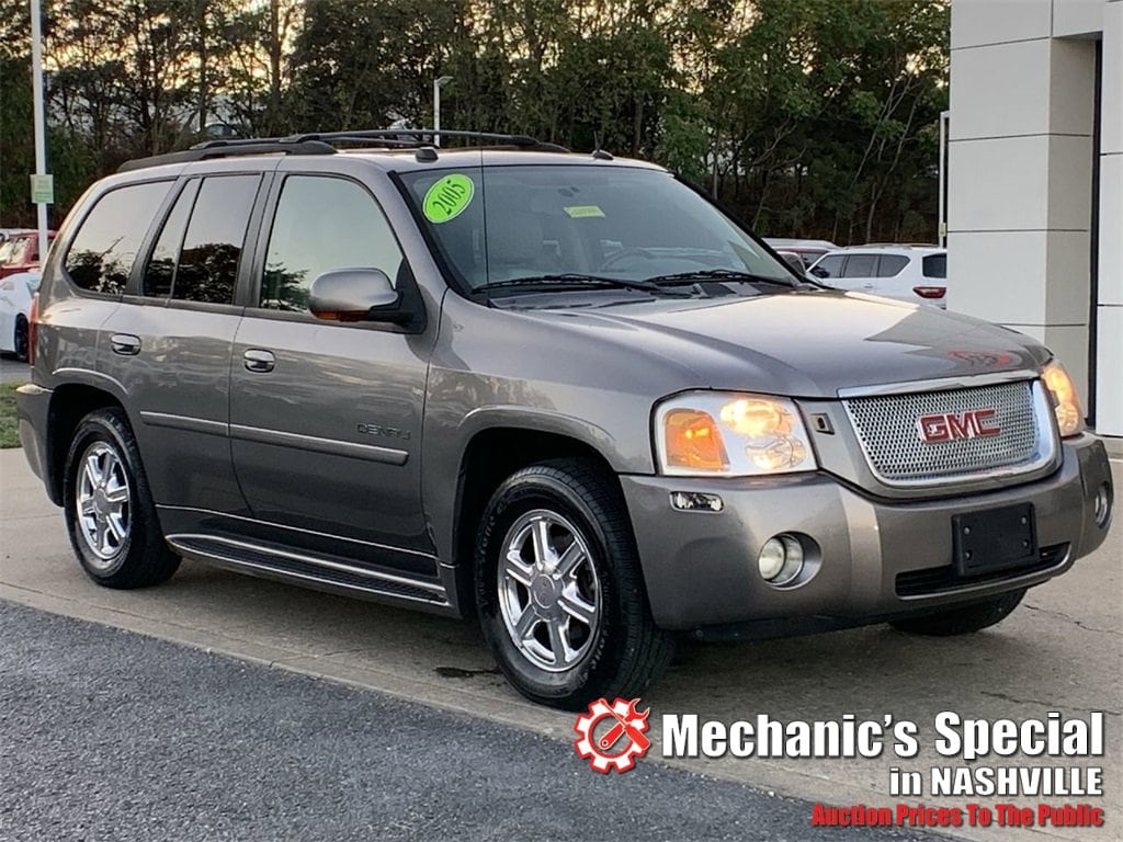 2005 GMC Envoy XL Denali