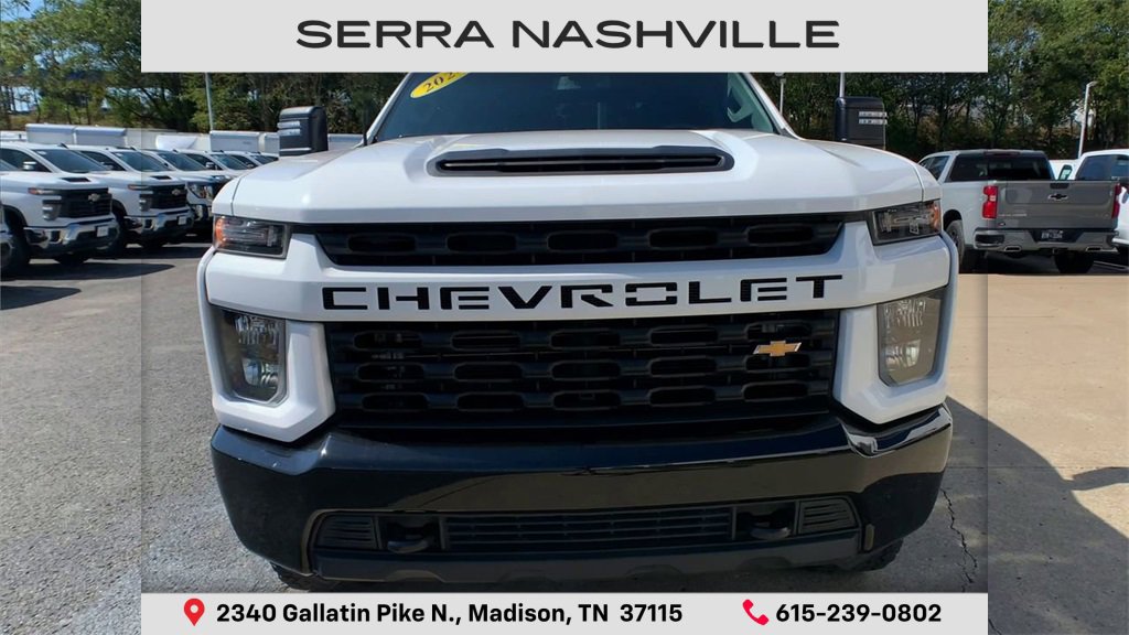 2023 Chevrolet Silverado 2500HD Custom photo 3