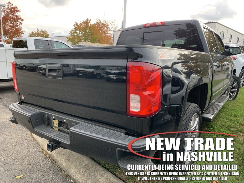 2017 Chevrolet Silverado 1500 LTZ photo 4