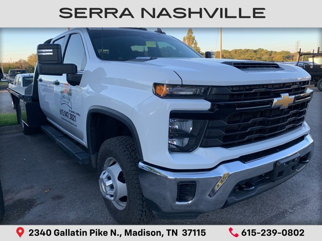 Used 2024 Chevrolet Silverado 3500 HD Chassis Cab Work Truck Truck Crew Cab