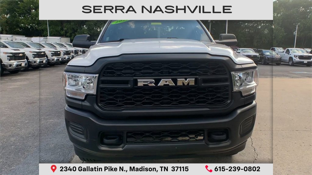 2022 Ram 3500 Tradesman photo 3