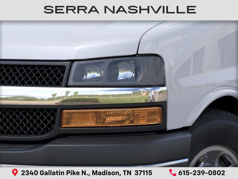 2025 Chevrolet Express Cargo Work Van - Photo 10