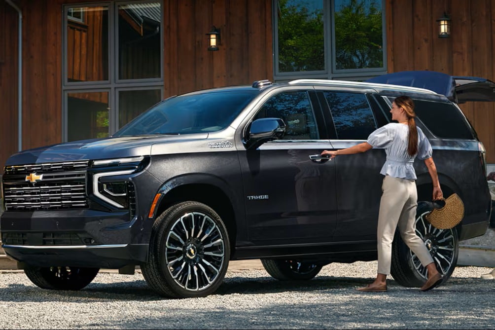  2026 Tahoe Exterior Cargo Space  Serra Chevrolet Buick GMC in Nashville