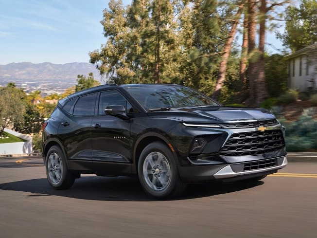  Black 2025 Chevrolet Blazer Serra Chevrolet