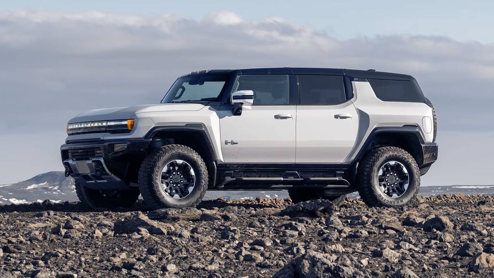 2025 GMC Hummer EV SUV at Serra GMC Nashville