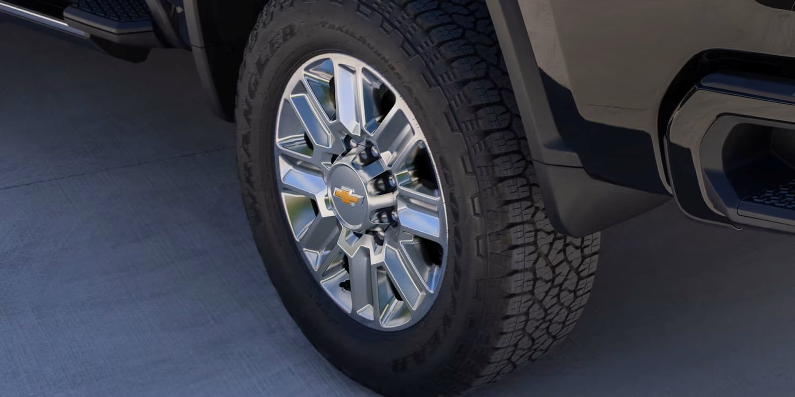  Close-up of Silverado HD wheel and tire combo