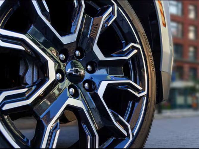  2026 Suburban RST athletic 24-inch wheels