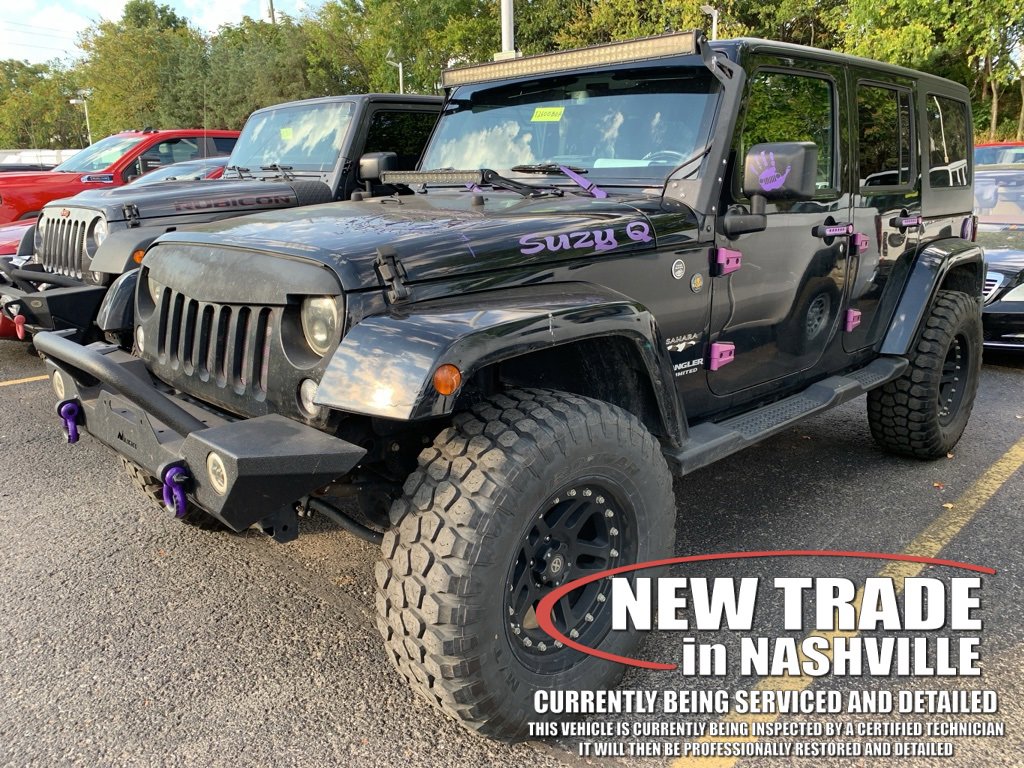 2017 Jeep Wrangler Unlimited Sahara photo 2