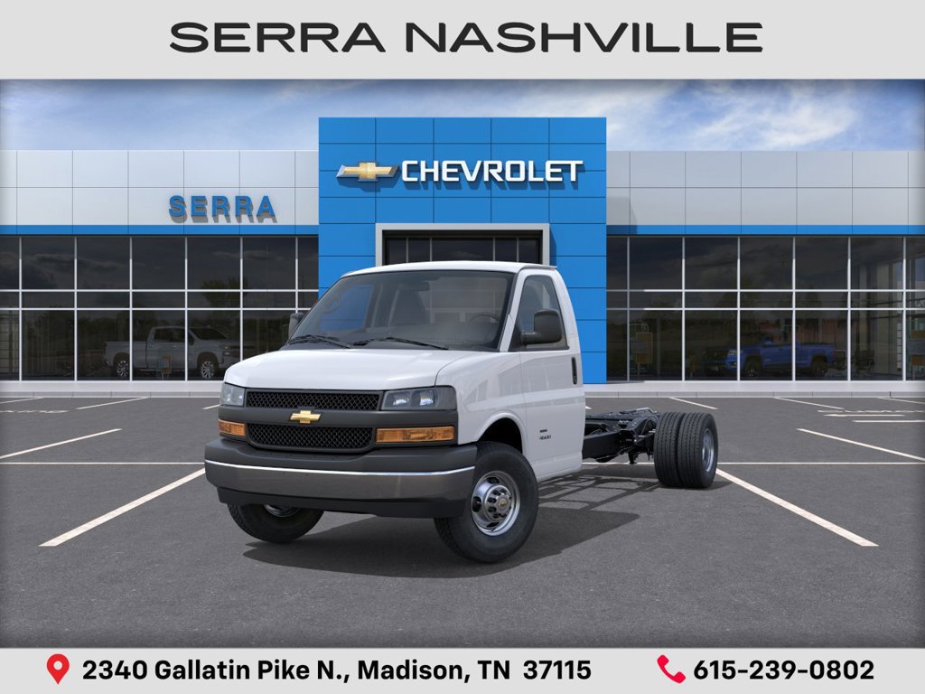 2026 Chevrolet Express Cutaway Base - Photo 8