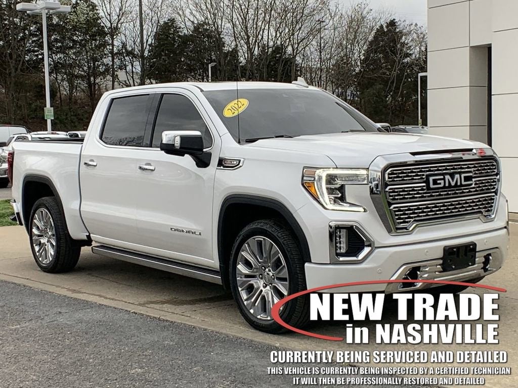 2022 GMC Sierra 4WD Crew Cab Short Box Denali's photo
