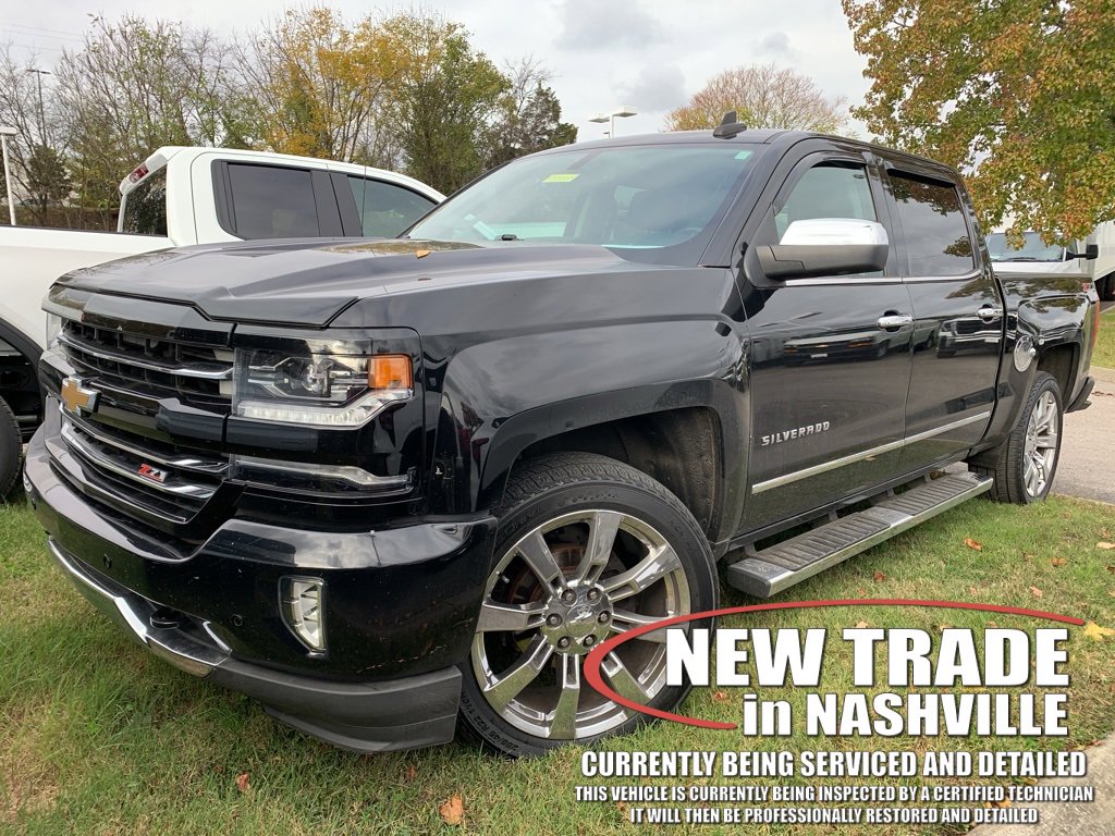 2017 Chevrolet Silverado 1500 LTZ photo 2